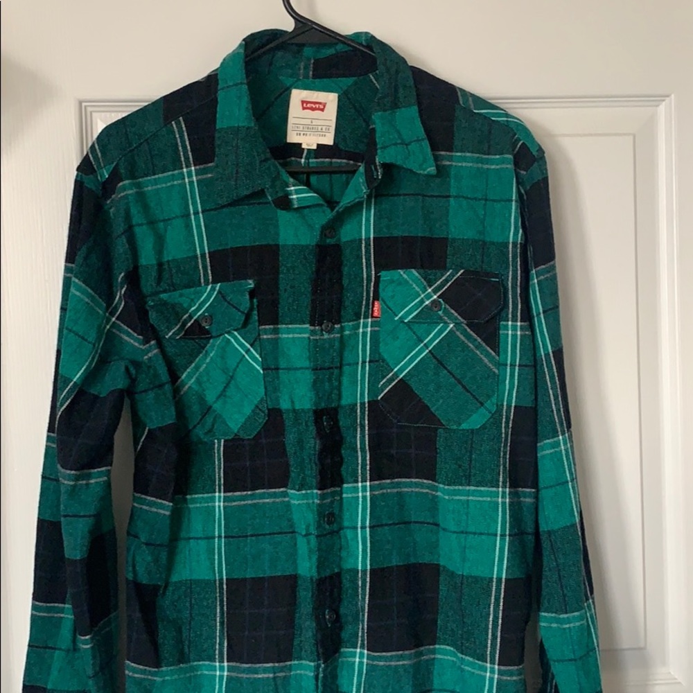 Levi’s Long sleeves checkered! 👌